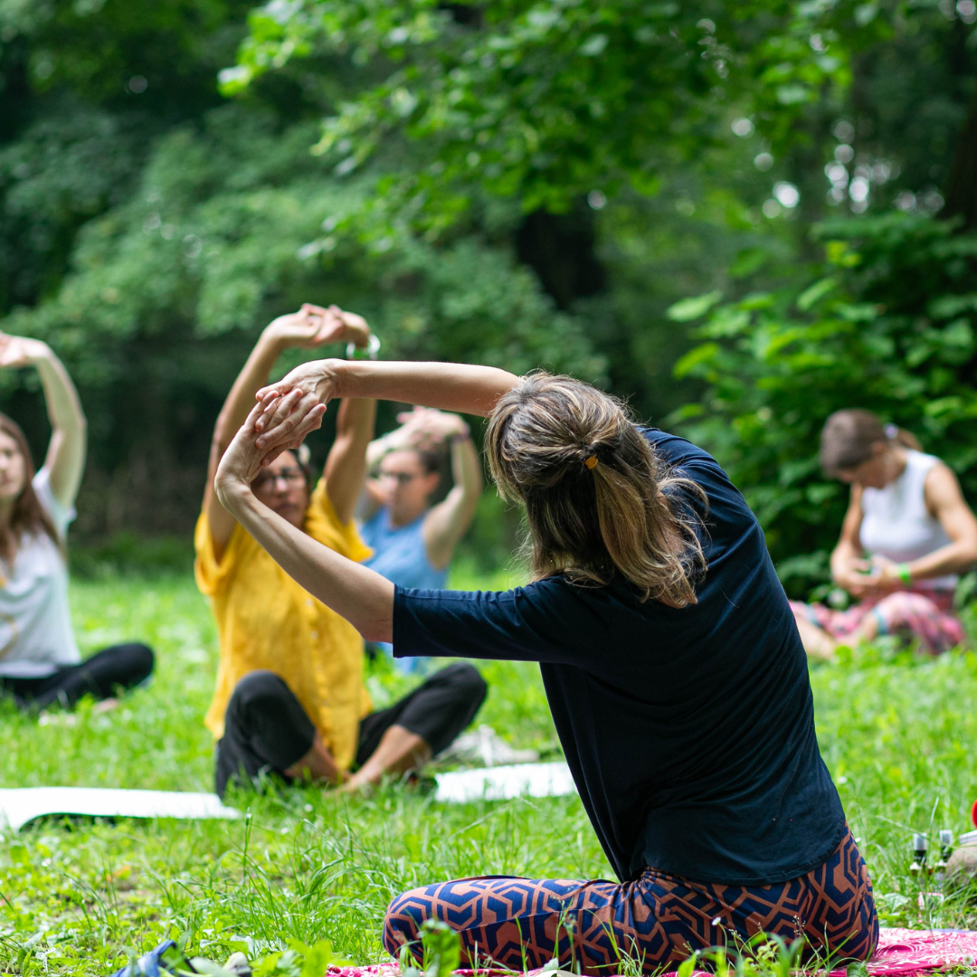 Ricominciano le lezioni settimanali di Yoga con le piante