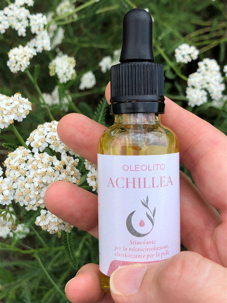 Oleolito di Achillea