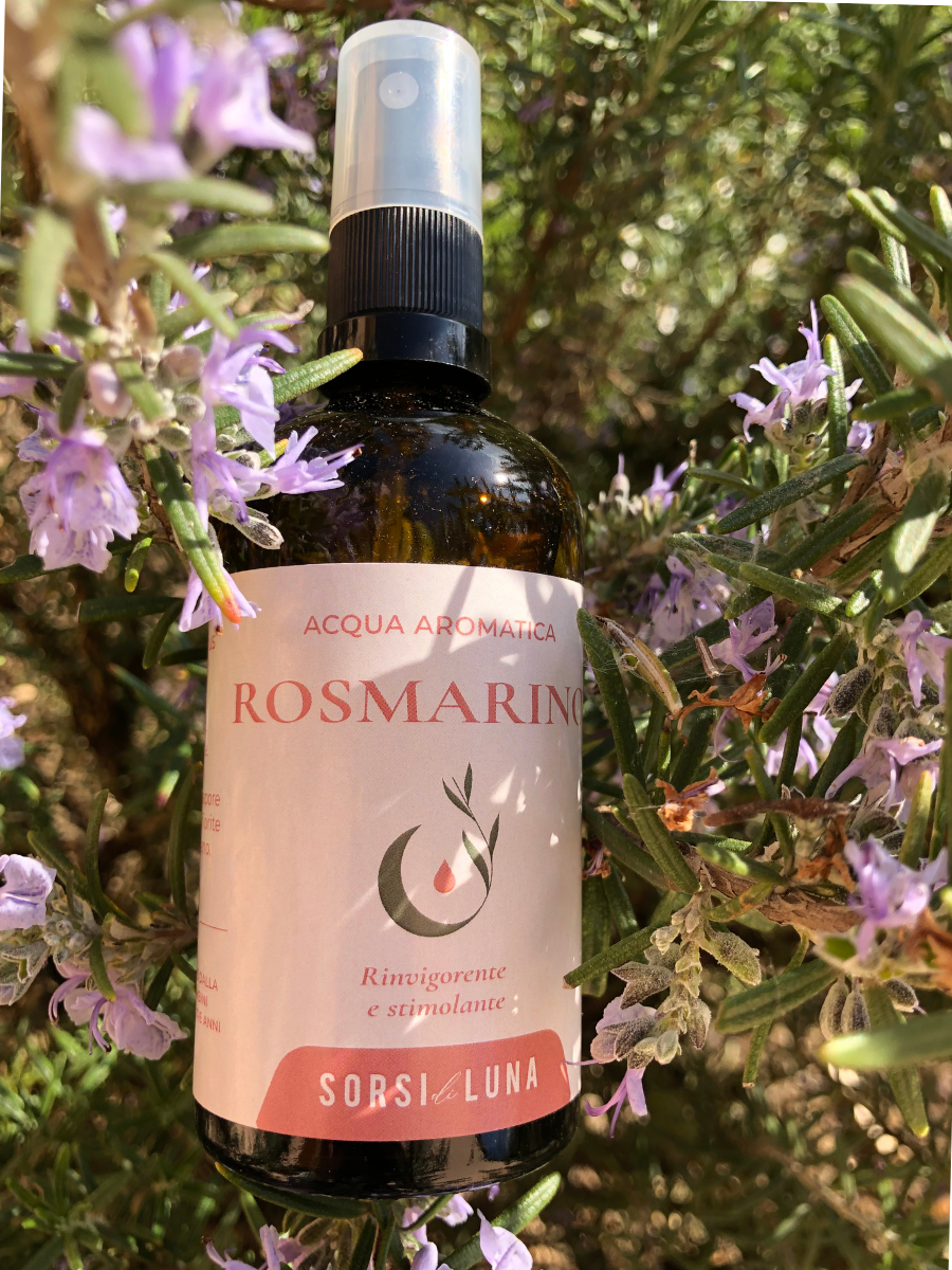 Acqua aromatica di rosmarino