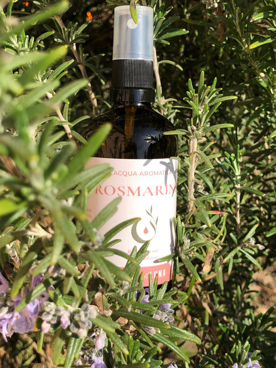 Acqua aromatica di rosmarino
